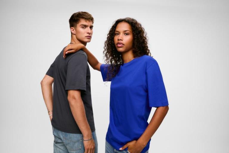 PS_427526_jack-and-jones_classic-unisex-tee_FRONT_a26c0752-69bd-4bb6-a223-b60718256486_web